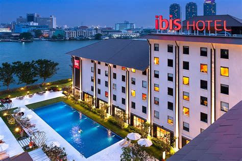 cheap hotels in bangkok sukhumvit.